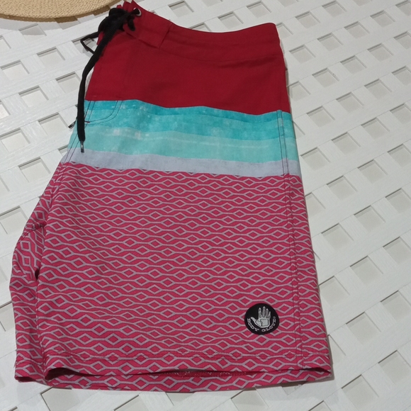 Body Glove Vapor Print Swim Shorts - Picture 7 of 7